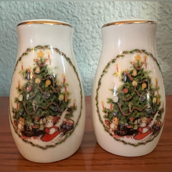 Vintage Kurt S Adler (KSA) Salt & Pepper Christmas Tree Design Made in Japan NWT - Picture 9 of 10